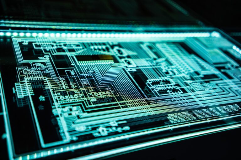 Low-level Software-Engineering: Ein ganzheitlicher Ansatz